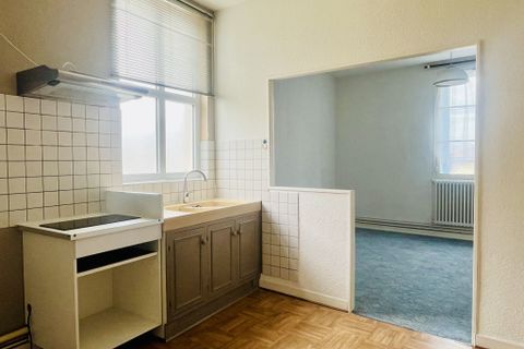 Appartamento Roumazieres-Loubert, Charente - foto 1