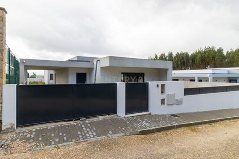 Villa i Rio Maior, Santarem, Rio Maior - € 395.000 | Ref: 0563-01706 - foto 1