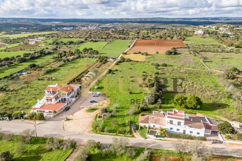 Helårsgrund i Luz, Faro, Luz - € 399.000 | Ref: LUX0256 - foto 4