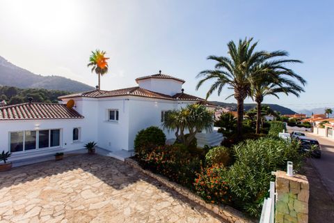 Villa i Denia, Alicante, Denia - € 1.345.000 | Ref: DE445 - foto 4