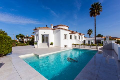 Villa i Denia, Alicante, Denia - € 1.345.000 | Ref: DE445 - foto 1