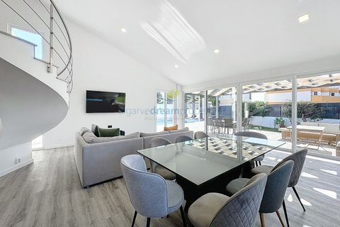 Villa i Albufeira, Faro, Albufeira - € 1.390.000 | Ref: 9009 - foto 11