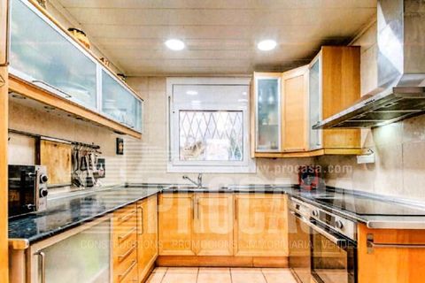 Villa a Roses, Gerona, Roses - € 790.000 | Ref: 3558 - foto 13