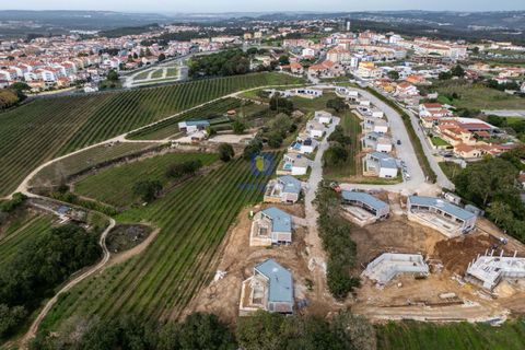 Villa i Caldas da Rainha, Leiria, Caldas da Rainha - € 645.000 | Ref: CAL-216615 - foto 6