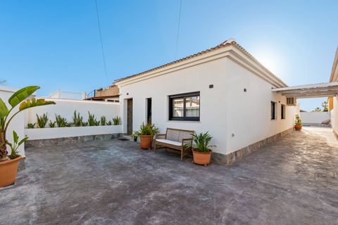 Villa i Torrevieja, Alicante, Torrevieja - € 499.000 | Ref: A-003313 - foto 24
