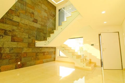 Villa i Corroios, Setubal, Corroios - € 750.000 | Ref: CAS_590 - foto 12
