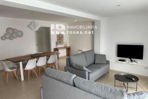 Villa a Roses, Gerona, Roses - € 875.000 | Ref: 3202 - foto 6