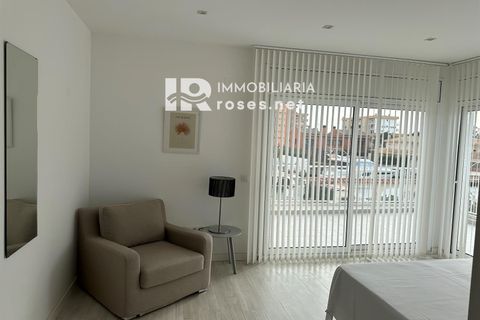 Villa a Roses, Gerona, Roses - € 875.000 | Ref: 3202 - foto 16