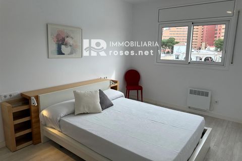 Villa a Roses, Gerona, Roses - € 875.000 | Ref: 3202 - foto 17