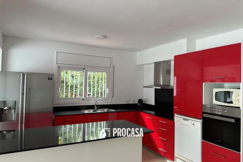Villa a Roses, Gerona, Roses - € 875.000 | Ref: 3568 - foto 11