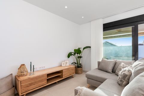 Villa i Torrevieja, Alicante, Torrevieja - € 499.000 | Ref: 710599 - foto 4