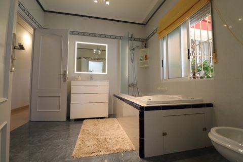 Villa a Algorfa, Alicante, Algorfa - € 549.500 | Ref: 200-3718 - foto 22