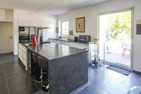 Villa a Aigre, Charente, Aigre - € 350.000 | Ref: BVI67205 - foto 4