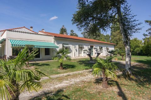 Villa a Aigre, Charente, Aigre - € 350.000 | Ref: BVI67205 - foto 15