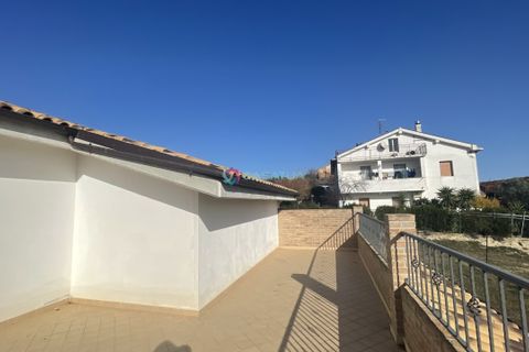 Villa i Spoltore, Pescara, Spoltore - € 250.000 | Ref: 000-A777 - foto 41