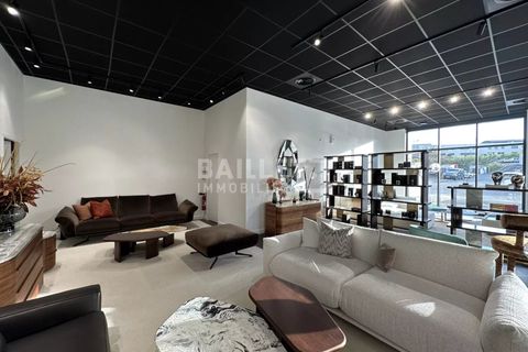 L'establiment comercial a Frejus, Var, Frejus - € 3.780/mes | Ref: 0793 - foto 12