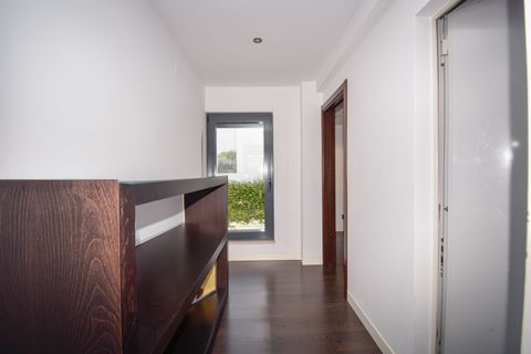 Villa a Oeiras, Lisbon, Oeiras - € 1.350.000 | Ref: MM002402 - foto 26