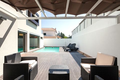 Villa a Oeiras, Lisbon, Oeiras - € 1.350.000 | Ref: MM002402 - foto 3