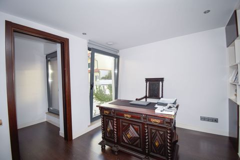 Villa a Oeiras, Lisbon, Oeiras - € 1.350.000 | Ref: MM002402 - foto 37