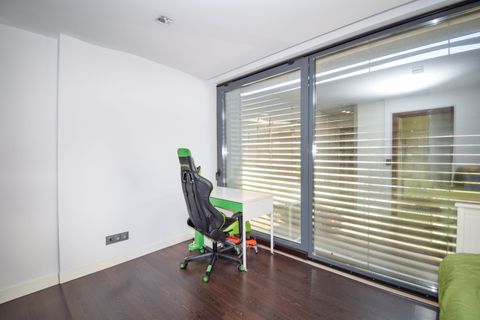 Villa a Oeiras, Lisbon, Oeiras - € 1.350.000 | Ref: MM002402 - foto 34