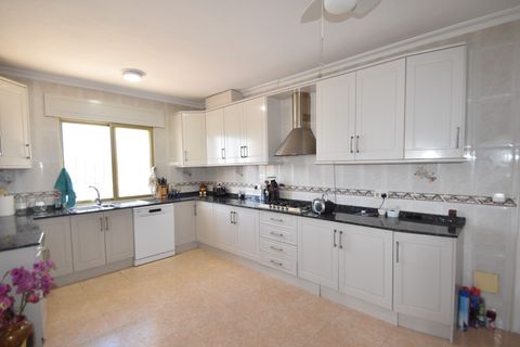 Villa a Ciudad Quesada, Alicante, Ciudad Quesada - € 680.000 | Ref: 200-3726 - foto 11