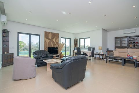 Villa i Alcantarilha, Faro, Alcantarilha - € 790.000 | Ref: C0240-03087 - foto 22