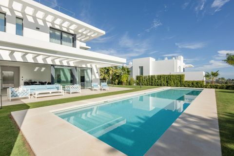 Villa a Benahavis, Malaga, Benahavis - € 4.750.000 | Ref: DH30182 - foto 2