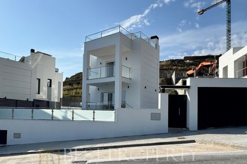Villa a Nerja, Malaga, Nerja - € 865.000 | Ref: 1430 - foto 6
