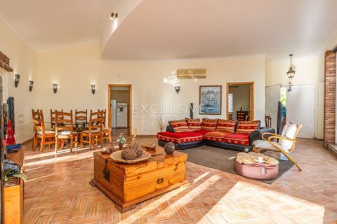 Villa i Lagoa, Faro, Lagoa - € 1.000.000 | Ref: EAV-3927 - foto 23