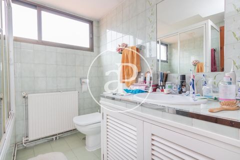 Villa en Madrid, Madrid, Madrid - € 2.500.000 | Ref: VMO2203009 - photo 14