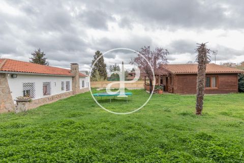 Villa en Madrid, Madrid, Madrid - € 2.500.000 | Ref: VMO2203009 - photo 40