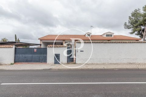 Villa en Madrid, Madrid, Madrid - € 2.500.000 | Ref: VMO2203009 - photo 47