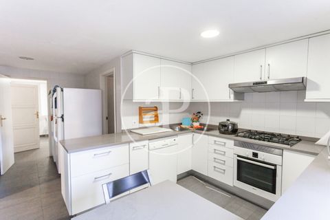 Villa - Torrelodones, Madrid, Torrelodones - € 1 450 000 | Réf : VMO2403007 - photo 5