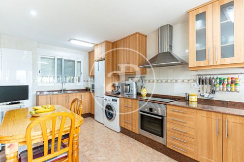 Villa i Torrent, Valencia, Torrent - € 439.000 | Ref: VV2306003 - foto 8