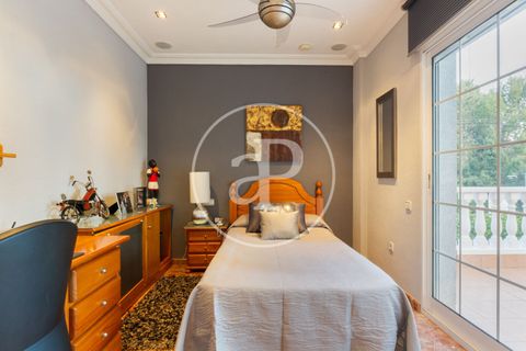 Villa i Elda, Alicante, Elda - € 900.000 | Ref: VV2403039 - foto 26