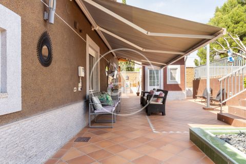 Villa i Elda, Alicante, Elda - € 900.000 | Ref: VV2403039 - foto 43