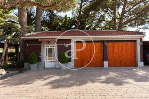 Villa i Elda, Alicante, Elda - € 900.000 | Ref: VV2403039 - foto 44