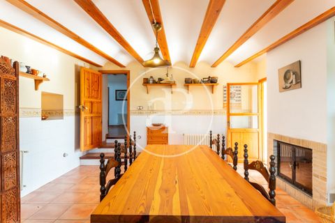 Farm hus i Utiel, Valencia, Utiel - € 1.900.000 | Ref: VV2407052 - foto 6
