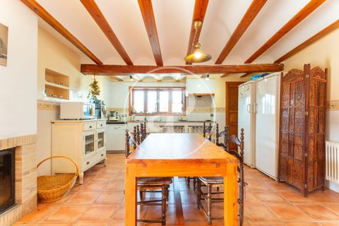 Farm hus i Utiel, Valencia, Utiel - € 1.900.000 | Ref: VV2407052 - foto 8