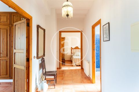 Farm hus i Utiel, Valencia, Utiel - € 1.900.000 | Ref: VV2407052 - foto 28