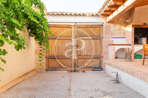 Farm hus i Utiel, Valencia, Utiel - € 1.900.000 | Ref: VV2407052 - foto 35