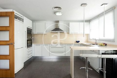 Apartament a Betera, Valencia, Betera - € 3.900/mes | Ref: AV2412036 - foto 4
