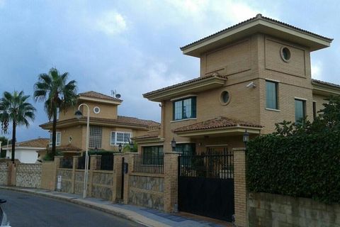 Villa i Benidorm, Alicante, Benidorm - € 890.000 | Ref: F0918/6084 - foto 1