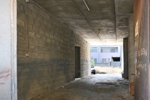 Erhvervsejendom i Quartucciu, Cagliari, Quartucciu - € 300.000 | Ref: 942 - foto 7