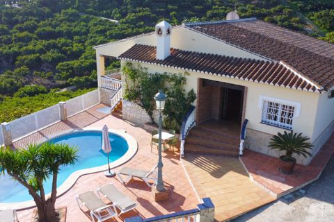 Villa i Nerja, Malaga, Nerja - € 1.260.000 | Ref: A4U2446 - foto 9
