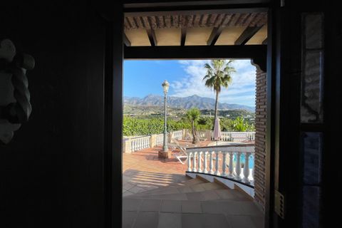 Villa i Nerja, Malaga, Nerja - € 1.260.000 | Ref: A4U2446 - foto 12