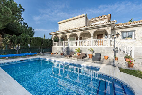 Villa i Marbella, Malaga, Marbella - € 1.200.000 | Ref: 428-03843P - foto 1