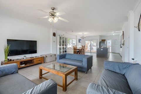 Villa a San Eugenio, Tenerife, San Eugenio - € 1.600.000 | Ref: 9237 - foto 8