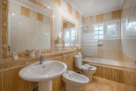 Villa a San Eugenio, Tenerife, San Eugenio - € 1.600.000 | Ref: 9237 - foto 11