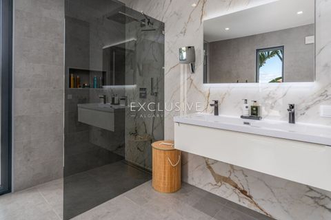 Villa i Lagoa, Faro, Lagoa - € 2.395.000 | Ref: EAV-3952 - foto 9
